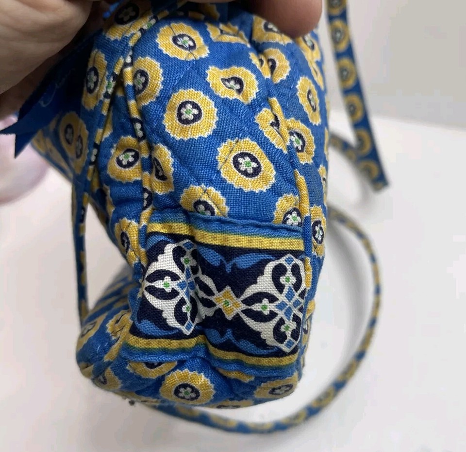 VERA BRADLEY RETIRED RIVIERA BLUE 2008 SMALL CROSSBODY PURSE HANDBAG