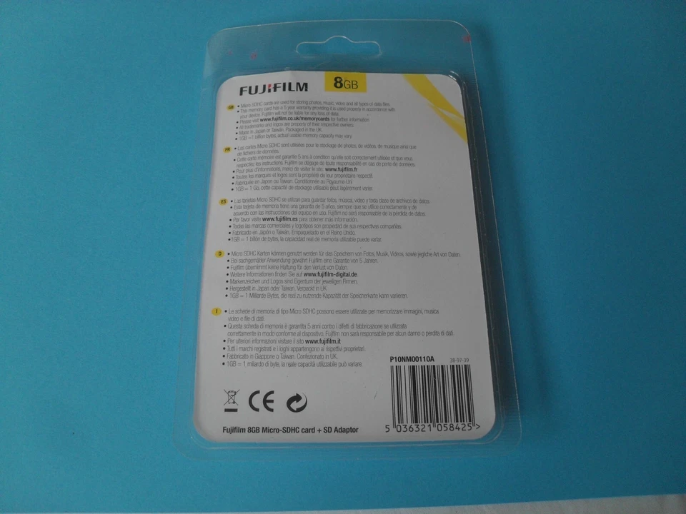 FUJIFILM MICRO-SDHC CARD & SD ADAPTOR - 8gb class 4 NEW AND SEALED - Image 2 of 2