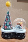 Pooh Piglet Christmas Snow globe Musical Silent Night blows Snow In Box Mint