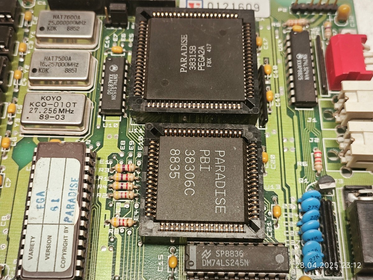 1987 ISA 8 Bit EGA Multi video card (Paradise PEGA2A 38315B) DZF 3
