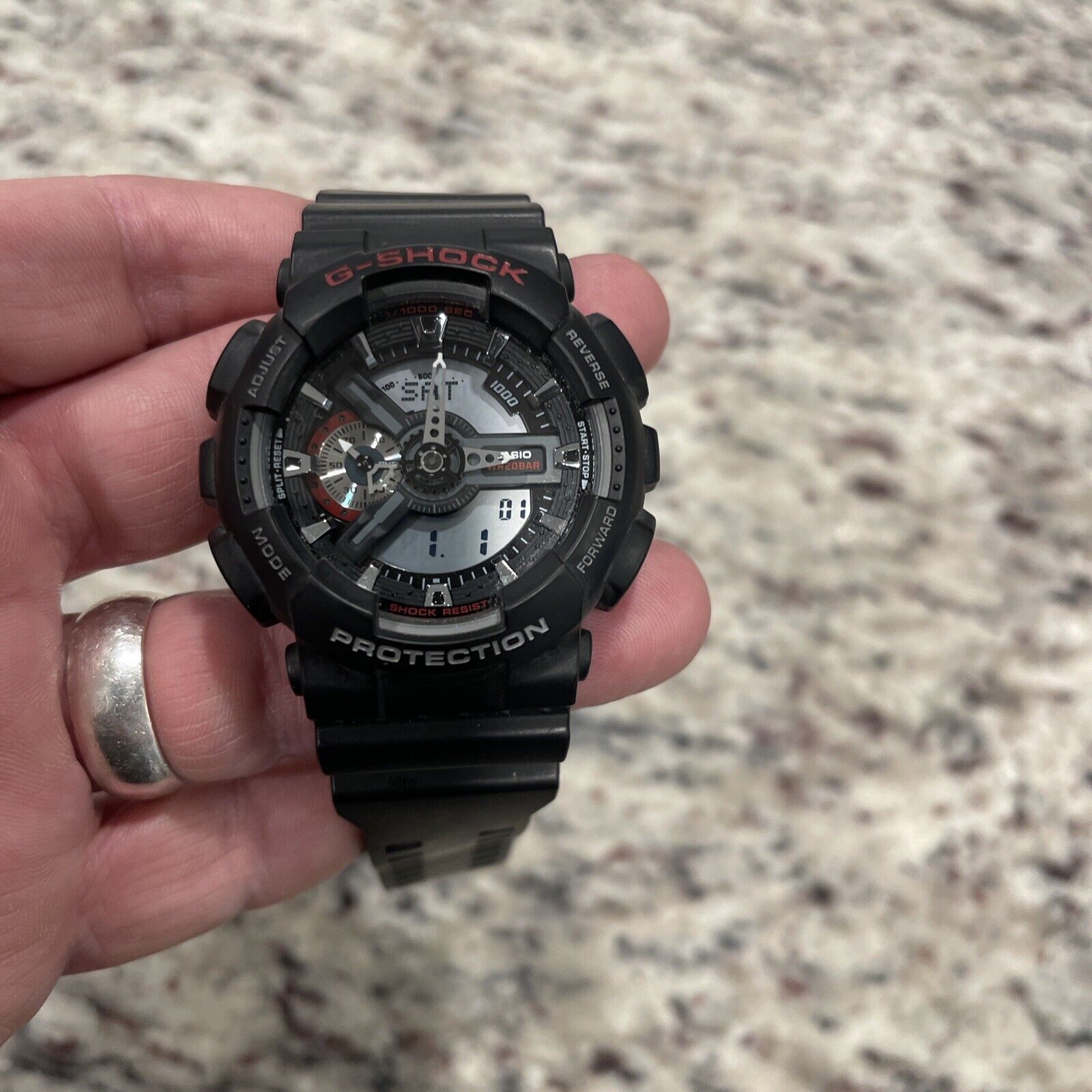 G-Shock 5146 GA-110 red Black Watch Awesome condition New battery installd | eBay