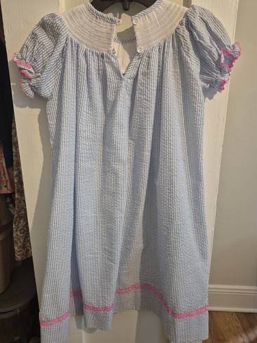 Girls Smock Dress - Picture 3 of 3