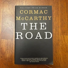 Road : Pulitzer Prize Winner by Cormac McCarthy (2007, Trade Paperback)