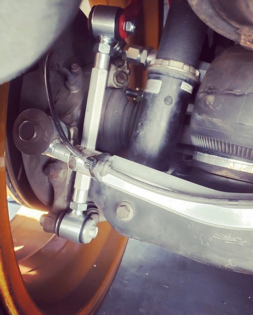 Dodge Charger Sway Bar