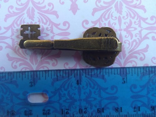 T9 Victorian Style Filigree Key Tie Clip Clasp Bar Gift Wedding Birthday - Picture 4 of 8
