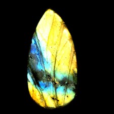 Labradorite du Canada gravée en feuille de 7,36Cts