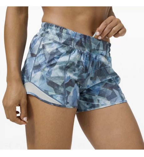 NWT Lululemon HOTTY HOT LR SHORT 4 