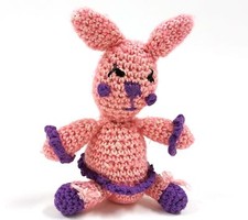 Jouet En Peluche Lapin Rose En Laine Tricotée Main – 7"