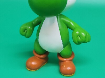 Super Mario Bros Yoshi Nintendo Toy Mini Figure Rare 2007 Figurine