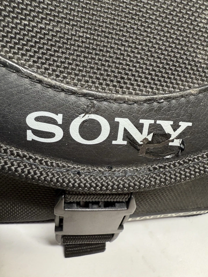 Sony Handycam LCS-VA30 Soft Camera Case For Camcorders Black NEW With Tags READ! - Image 2 of 4