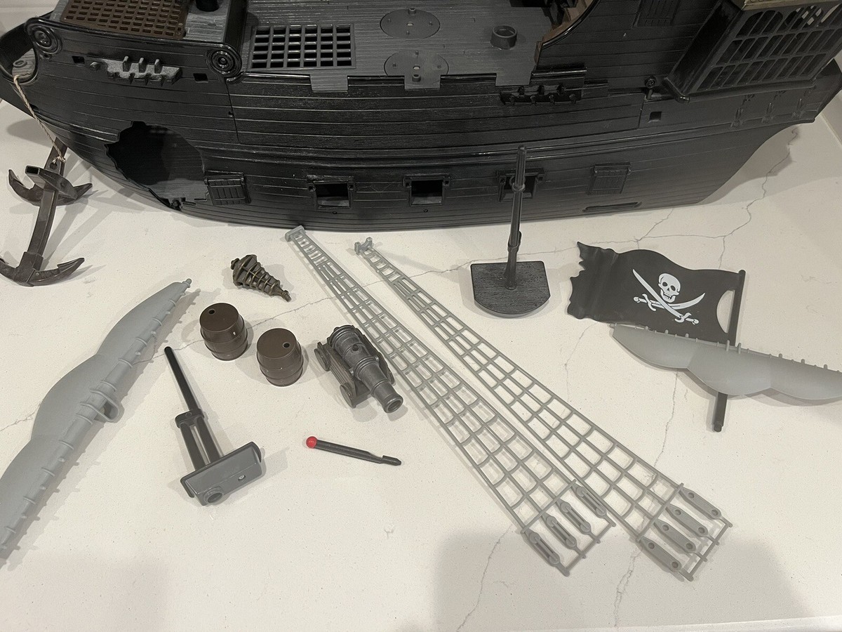 Pirates of the Caribbean Dead Mans Chest Ultimate Black