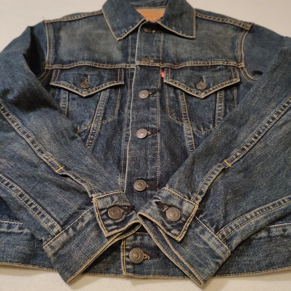 Chaqueta de Camionero Levis 557 Tipo 3 Denim Grande E Talla 36 71557-02 Hecha en Hong Kong Foto 2 de 4