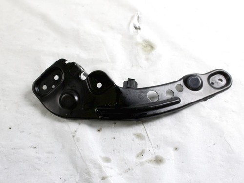 2GA805931 Halterung Scheinwerfer Vorn Links Volkswagen T-Roc 1.0 B 81