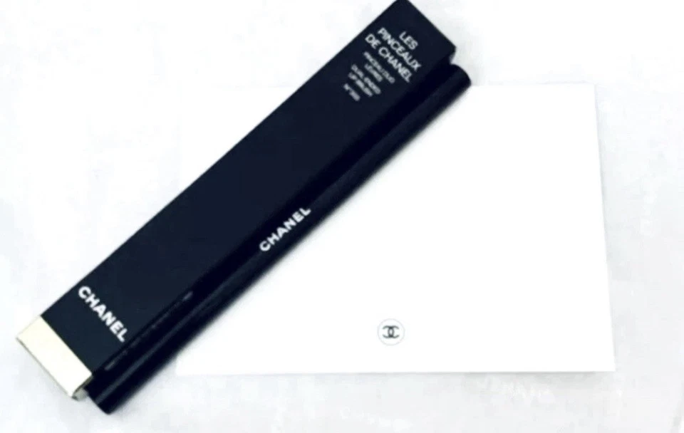 Cepillo de labios Chanel de doble extremo N°300 nuevo + tarjeta Chanel 100 % auténtico Foto 3 de 4