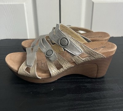 Romika Wedge Sandals Women's Size 7.5 Silver Tan Leather Comfort Slip-On