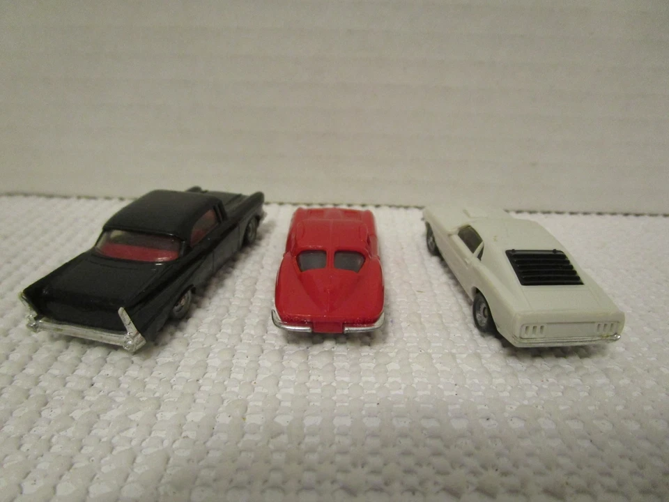 Monogram Mini Exacts HO Scale 1:87 DieCast Ford Mustang Chevy Corvette & Bel Air - Image 2 of 4