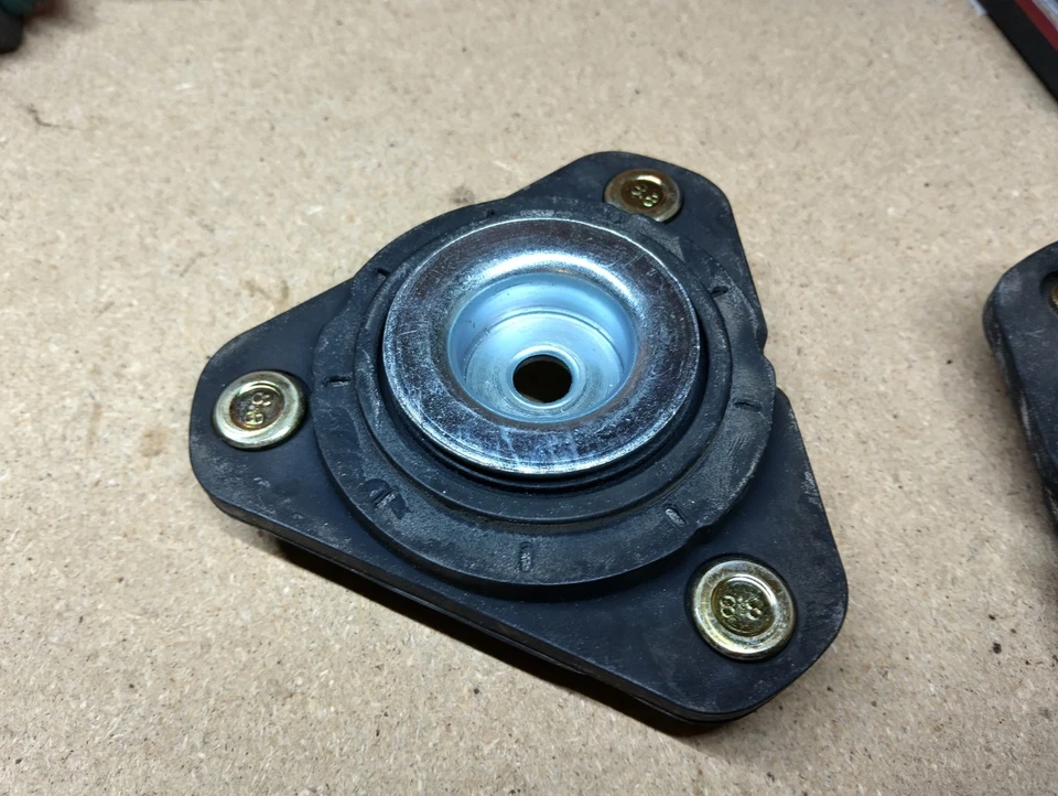 Hardrace Hardened Front Shock Absorber Top Mount For Honda Civic Type R FN2 FK - Image 4 of 4