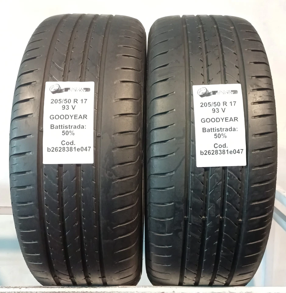 PNEUS USAGÉS PIÈCES 2 GOODYEAR EFFICIENTGRIP 205/50 R17 93V ESTIVE - Photo 1/4