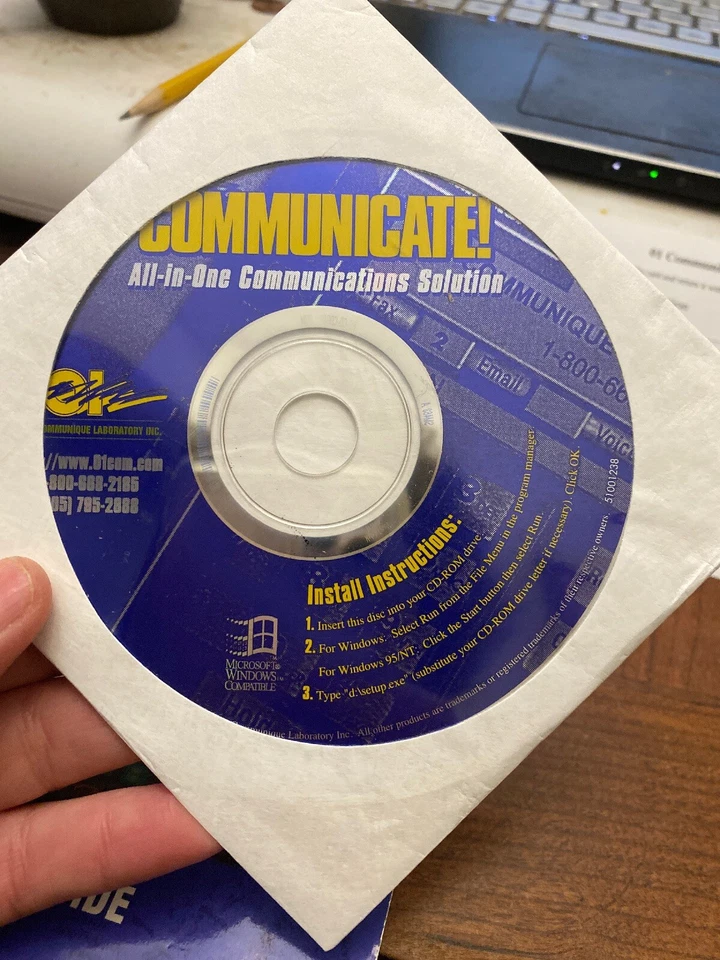 Communicate All-in-one Solution User's Guide Book + CD-Rom V8.0  - Image 4 of 4