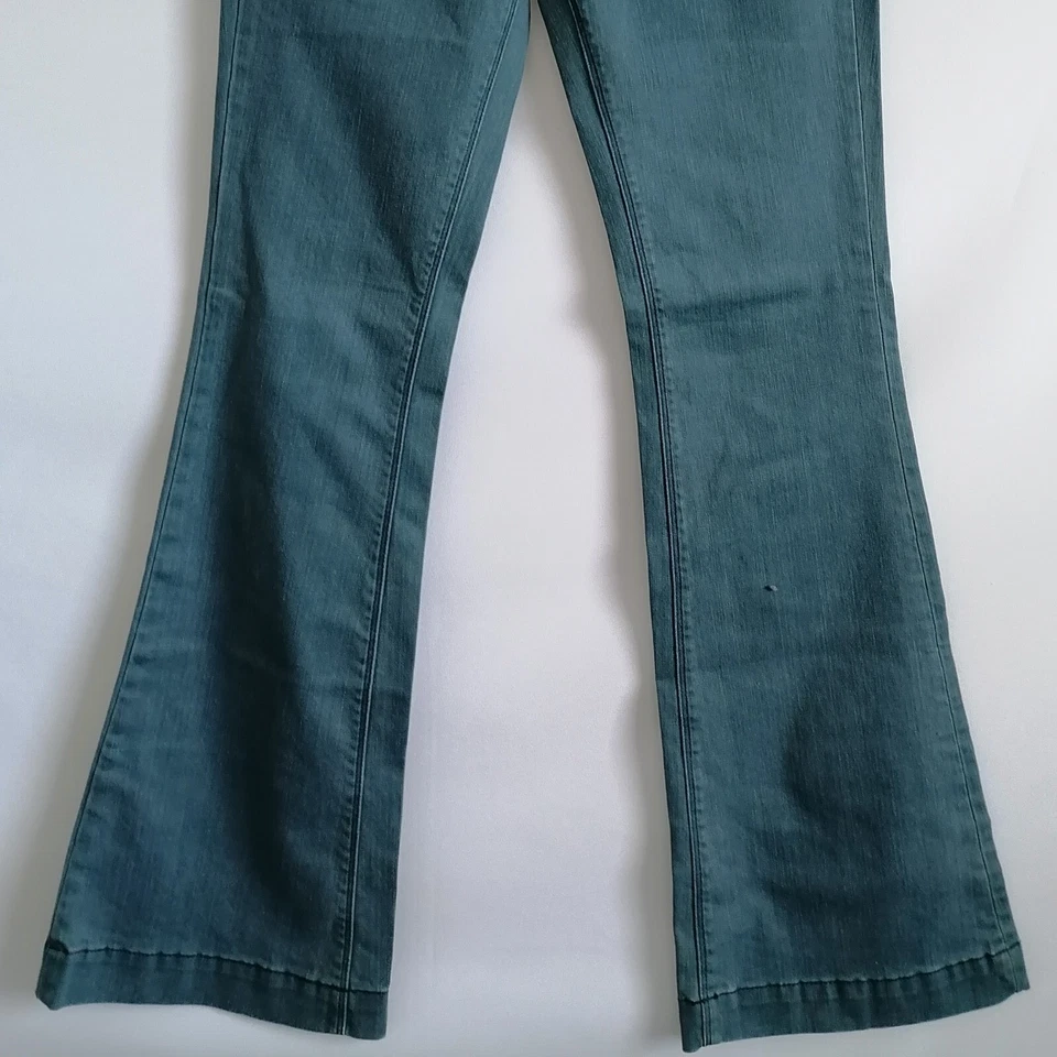 Pantalones de mezclilla para mujer The Proportion of Blu acampanados azul claro talla 30 nuevos Foto 3 de 4