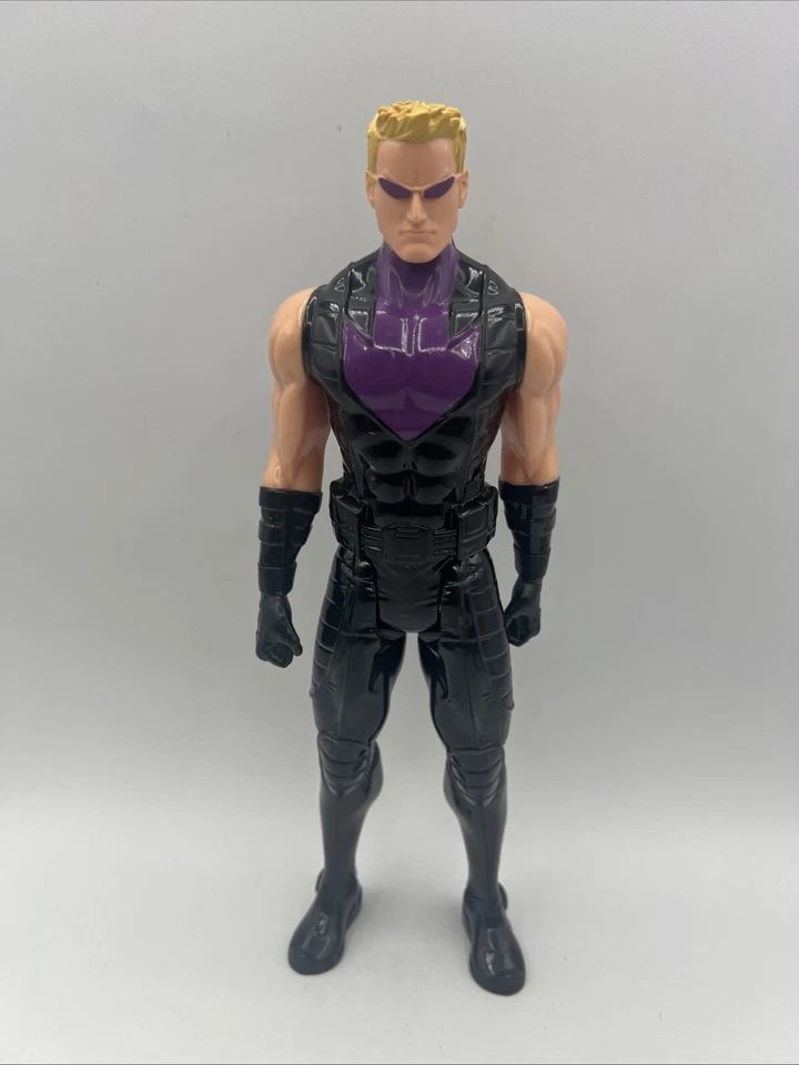 "Figura de acción Hawkeye 12"" Marvel Avengers Assemble Titan Hero Series 2014 Hasbro" Foto 2 de 4