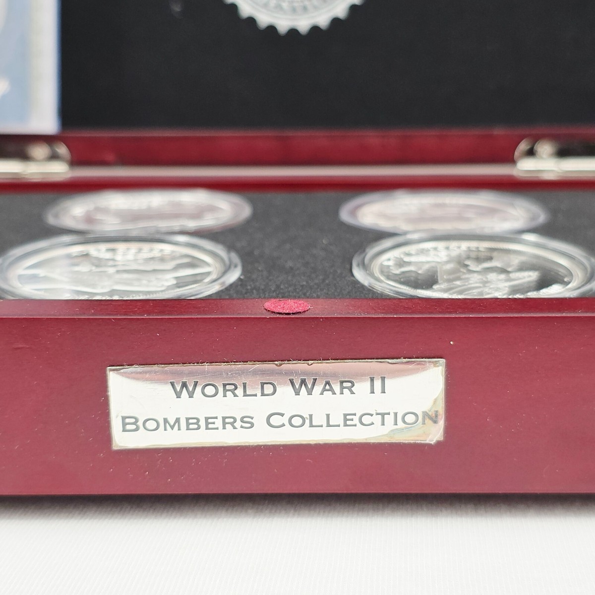 FDC世界大戦平和記念1.5銭2枚 FDC世界大戦平和記念1.5銭2枚 WWII Bombers One Crown Coin Set
