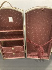 American girl Samantha Steamer Trunk W/ Accessories Clothes, Dresses Hangers