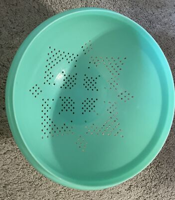 Vintage Tupperware Jade Green Colander Footed Strainer Bowl 339