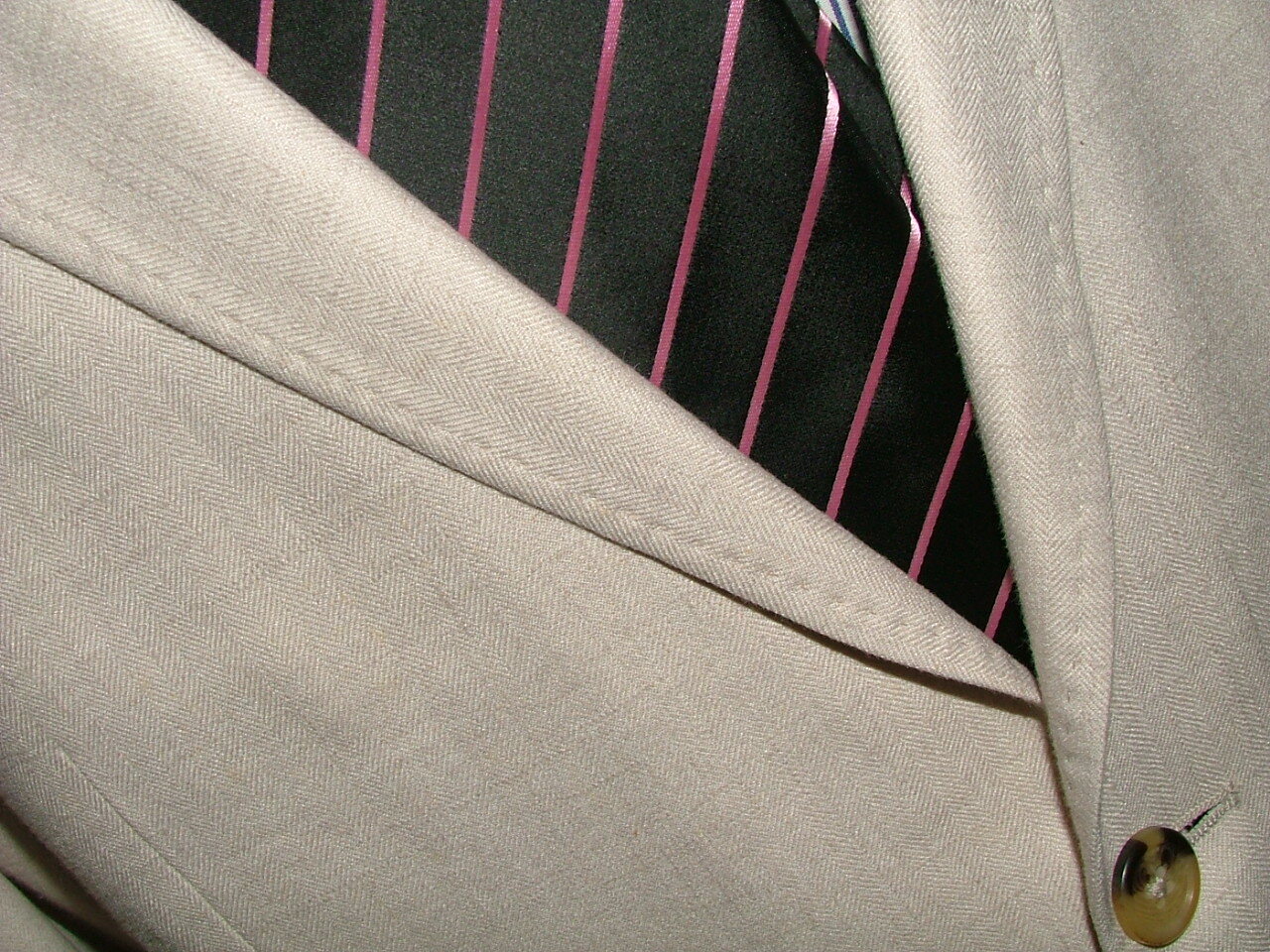 Picture 5 of 7
