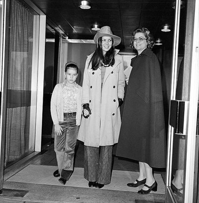 Princess Grace Of Monaco her two young daughters Stephanie Carolin- Old Photo