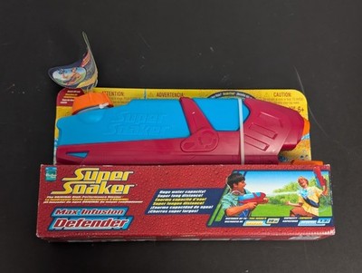 SUPER SOAKER Max Infusion DEFENDER Water SQUIRT GUN Hasbro NEW 2005