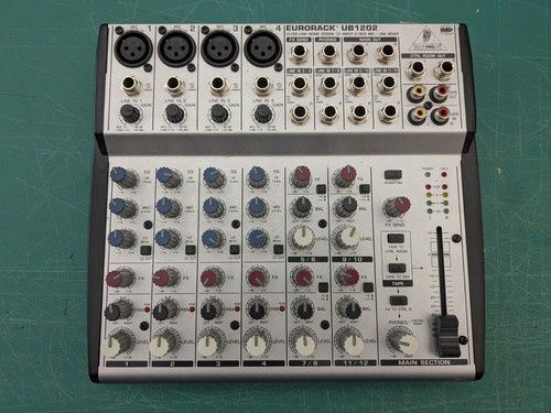 Behringer Eurorack UB1202 Ultra Low-Noise Design 12-Input 2-Bus Mic/Line Tested