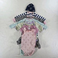 Baby Girl Lot 7 Pieces Sleepers One Piece Size 0-3 Months Newborn 3M