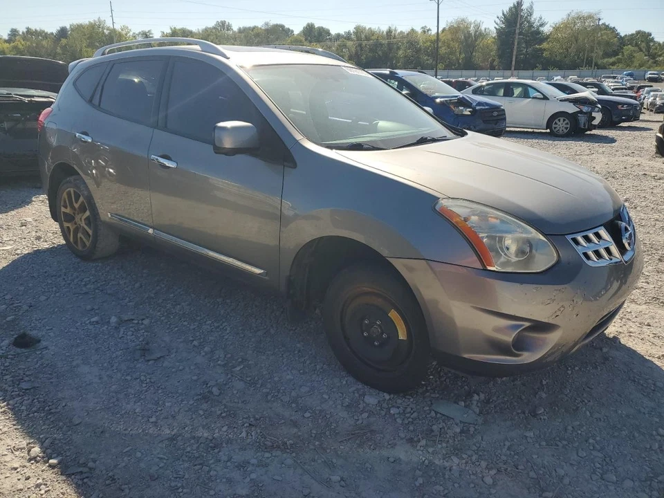 Conjunto de filtro de aire usado se adapta a: Nissan Rogue QR25DE 2013 2,5 L de 1/11 grado A Foto 4 de 4