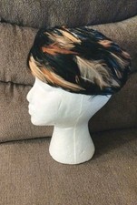 GORGEOUS VINTAGE HAT Woman Pillbox FEATHERS Designer CARYNE New York GREAT COND