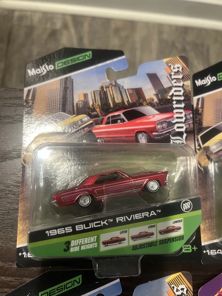 Lowriders Maisto 1/64 con suspensión ajustable - incluye Chevy Caprice Foto 4 de 4