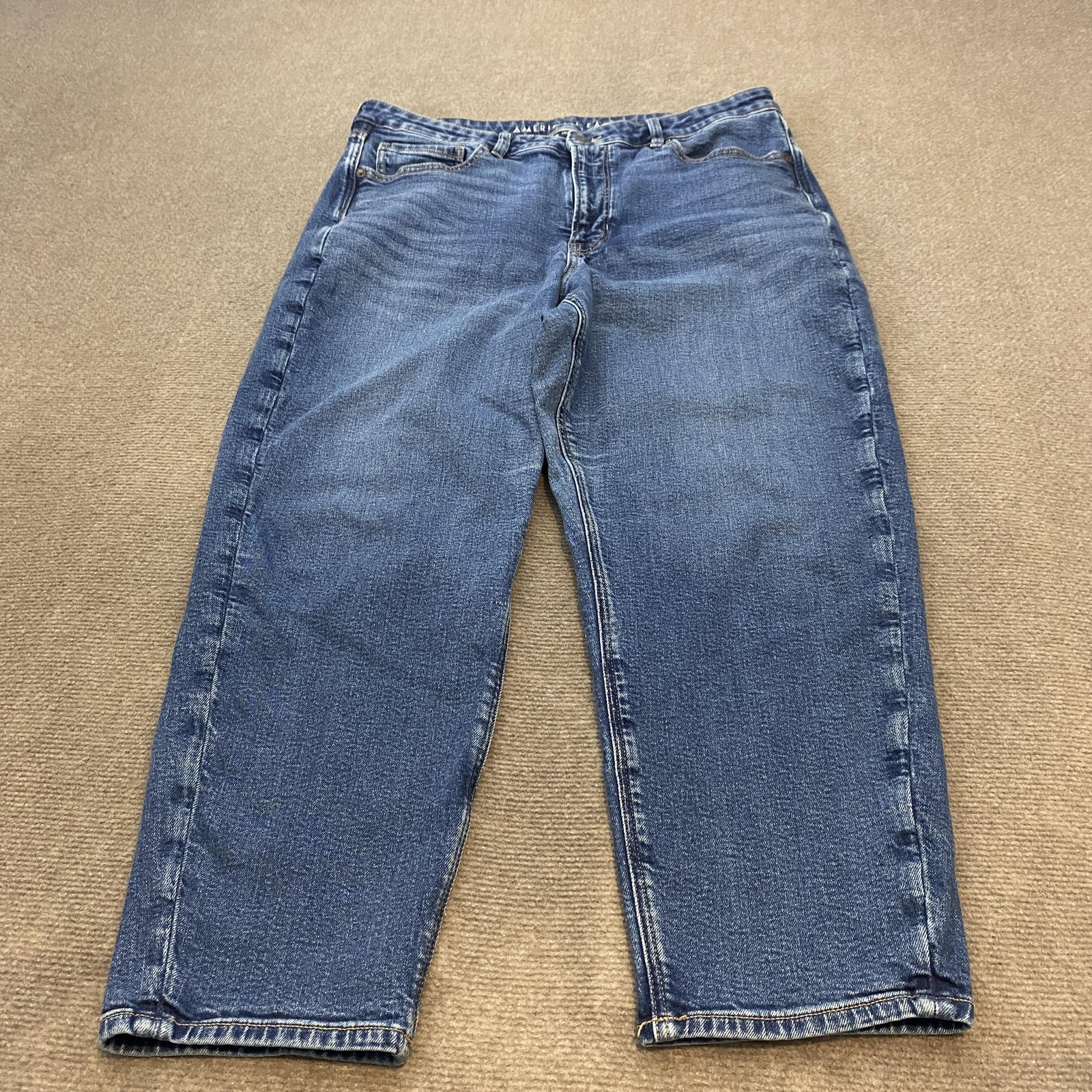 American Eagle Jeans Womens 16 Short Blue Mom Jean High Rise Stretch Tapered Leg