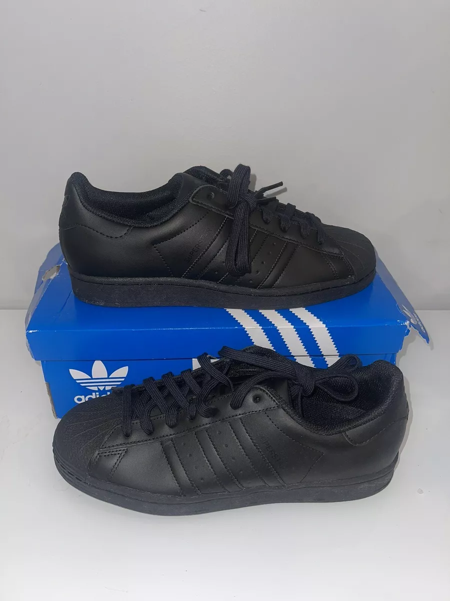 Black shell sales top adidas