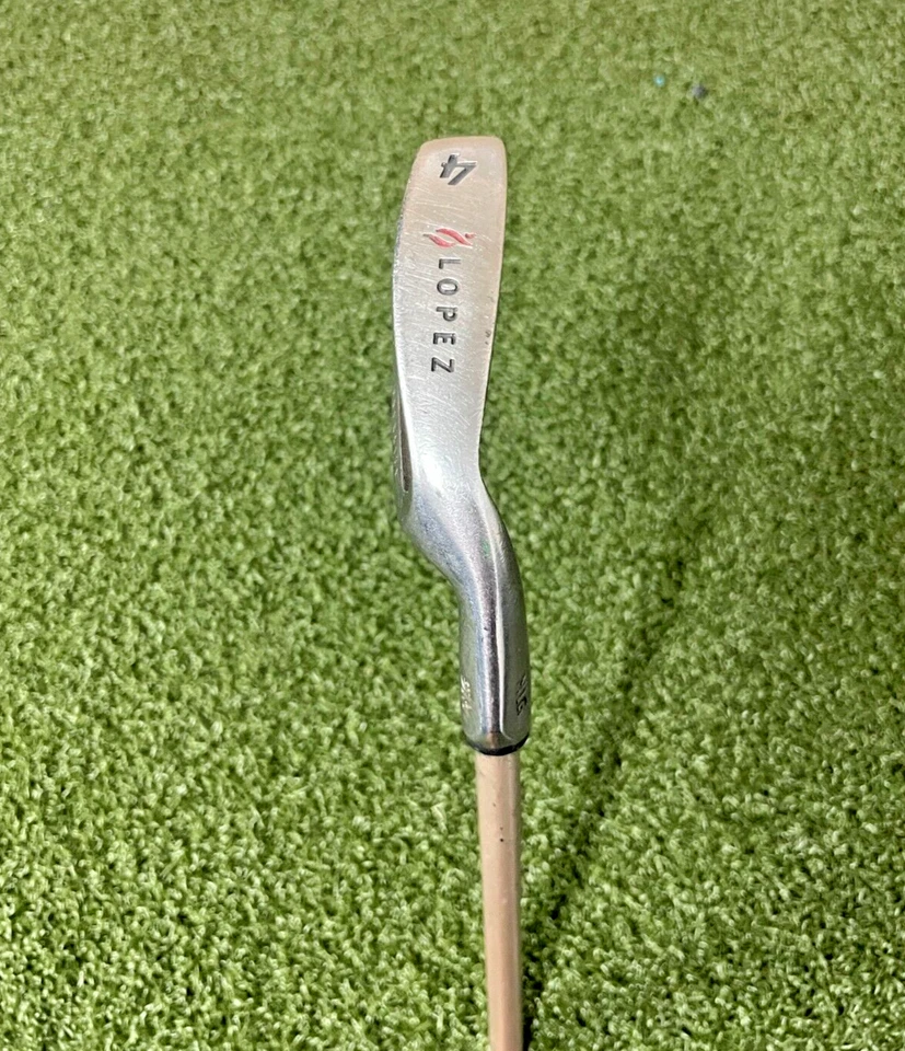 Nancy Lopez Golf 4 Iron / RH / Ladies Graphite ~37.5" / NEW GRIP /  jj7579 - Image 4 of 4