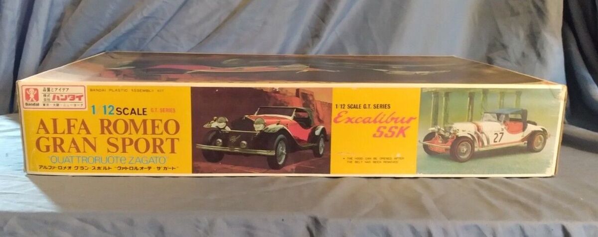 Bandai 1/12 Scale Alfa Romeo Gran Sport Quattroruote Zagato Bandai 1/12 Scale Alfa Romeo Gran Sport Quattroruote Zagato