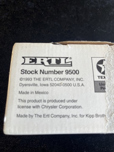 Ertl Texaco #10 In Series Collector Bank 1939 Dodge Airflow Delivery Truck NIB - Picture 6 of 7