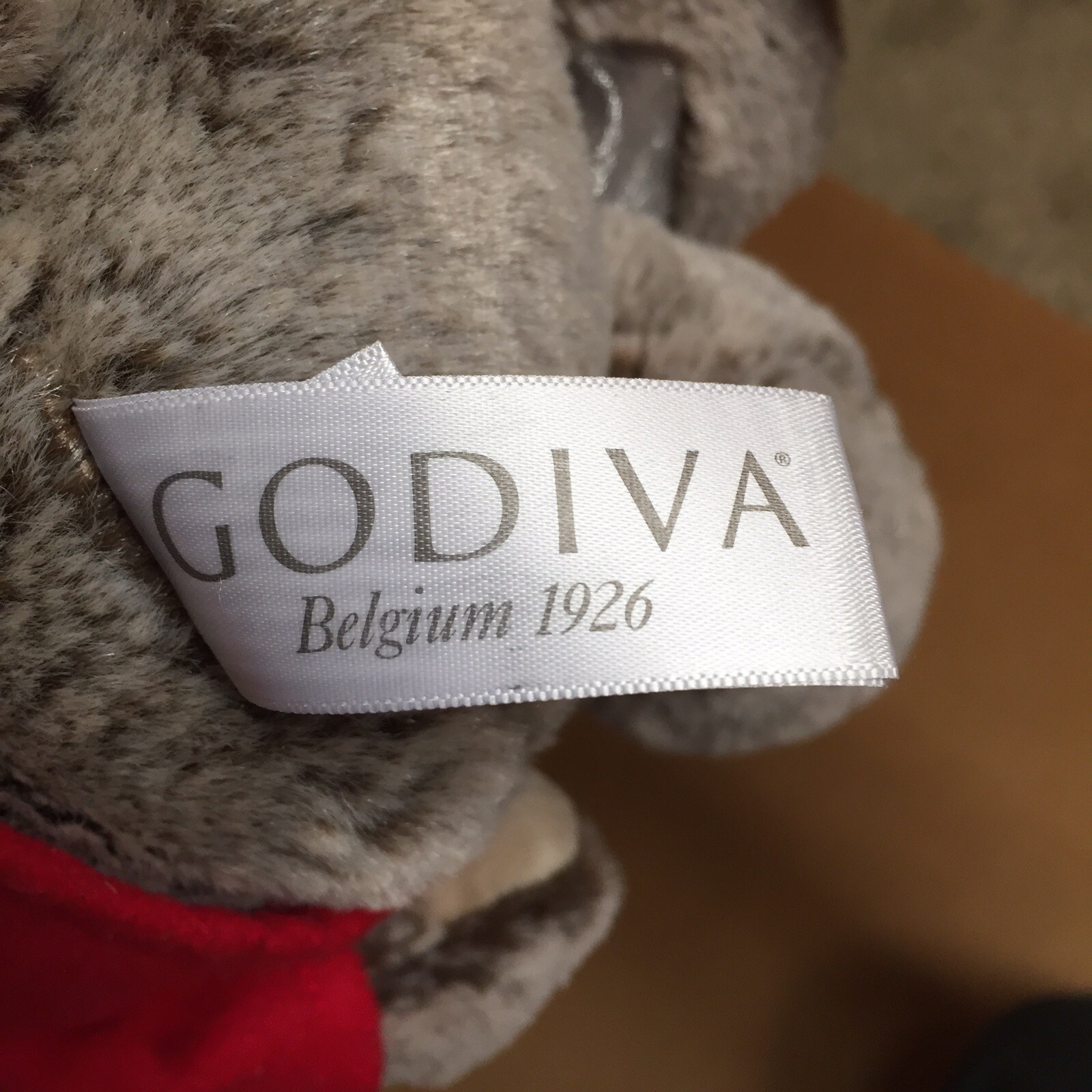 Godiva Christmas Holiday 2017 Limited Edition Collectible Teddy Bear