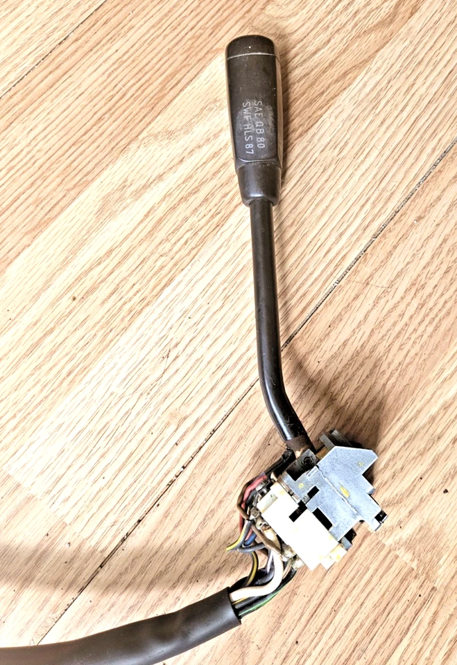 INTERRUPTOR INTERMITENTE LIMPIAPARABRISAS MULTIFUNCIÓN OEM Mercedes Benz R107W123 W126 Envío GRATIS Foto 4 de 4