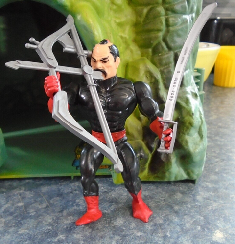 Masters of the Universe Ninjor with weapons 1980's original - Picture 2 of 5