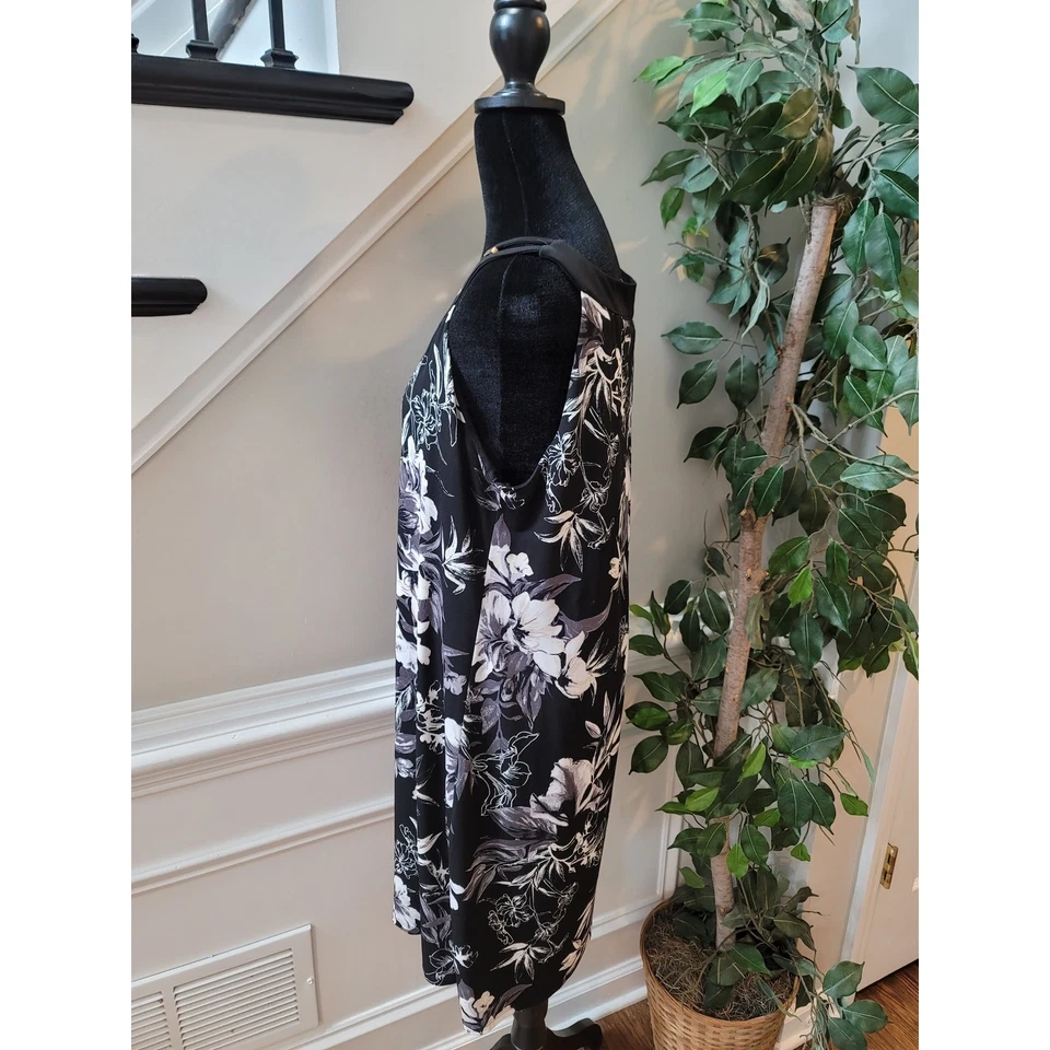 Vestido Casa Blanca Mercado Negro Mujer Talla Grande Negro Floral Sin Mangas Línea A Foto 4 de 4