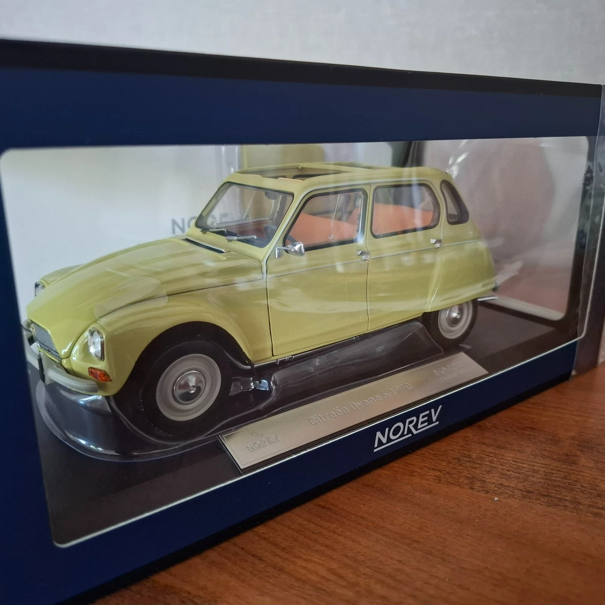 Miniature NOREV Mini Jet - Citroën CX - Jaune - En Boîte - Occasion