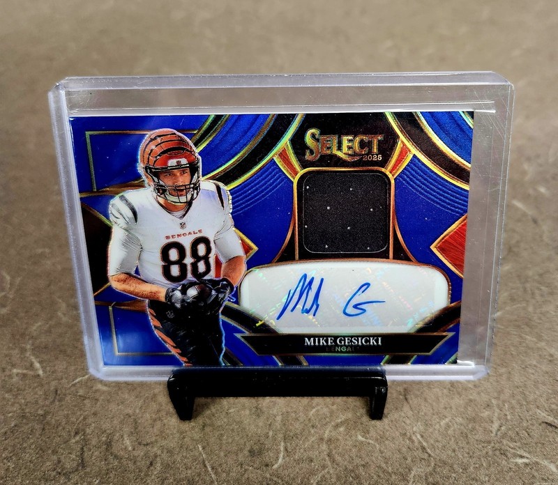 2025 Select Mike Gesicki Signature Memorabilia Blue Prizm Auto Patch /149