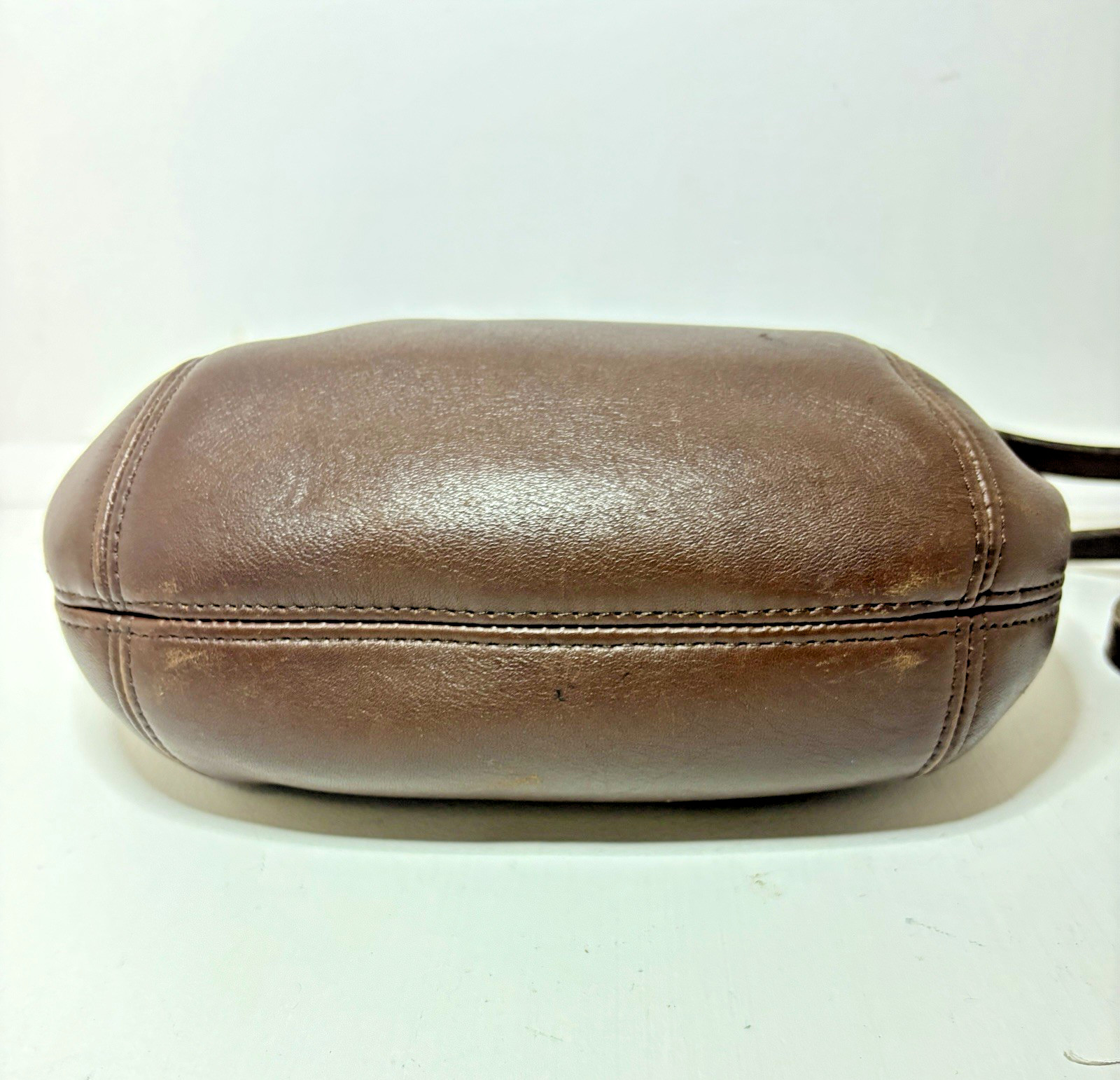 Vintage Coach E7D 9990 Brown Leather Crossbody Bag USA NYC Hinge Top Purse 1997 image 7