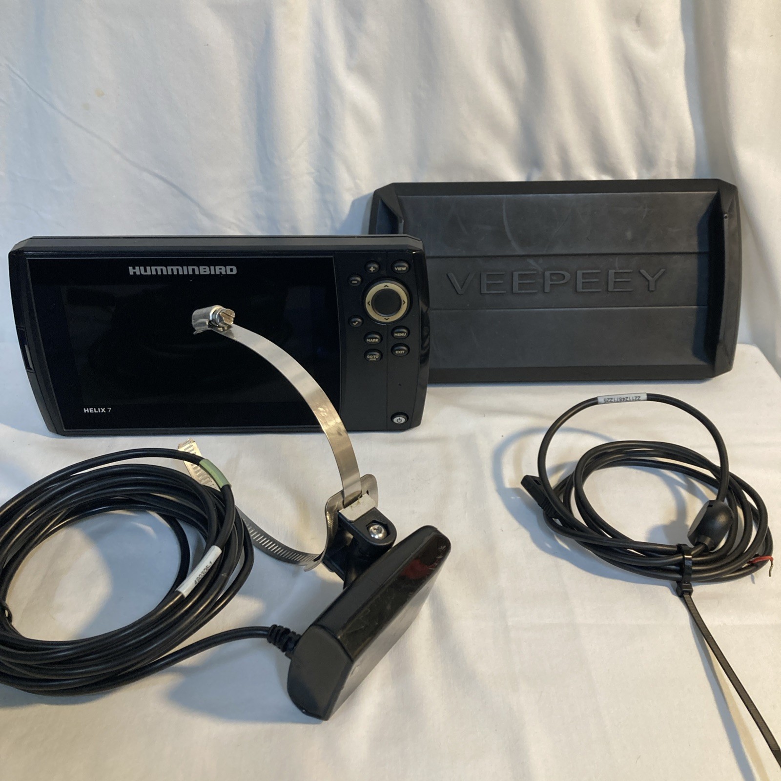 Humminbird Helix 7 Chirp Si GPS G4 Navigation Fishfinder Black W Cover