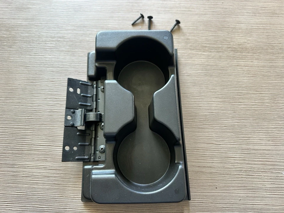 07-14 CHEVY SILVERADO GMC SIERRA ASIENTO DE SALTO CENTRAL TRASERO PORTAVASOS NEGRO Foto 4 de 4